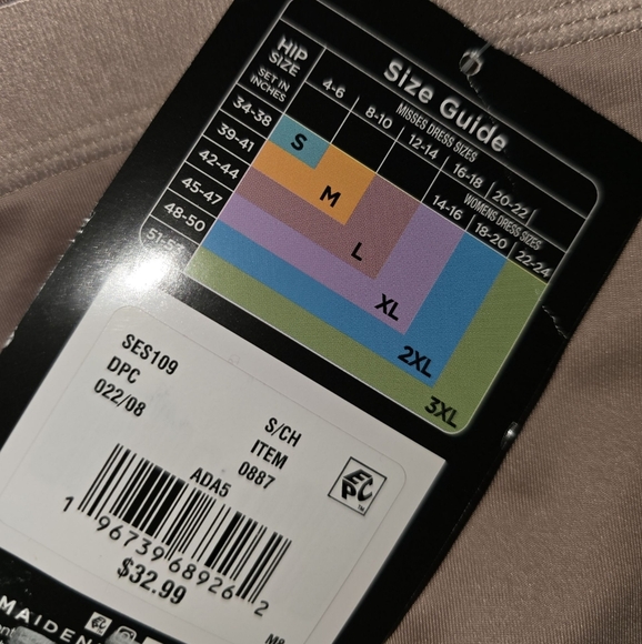 Womens Maidenform Size Small Shaping Shorts, NWT!!! - Picture 3 of 3